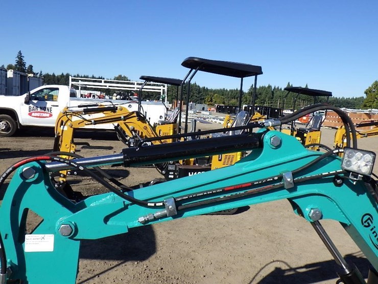 2025-cfg-mh12r-hydraulic-excavator-image-7
