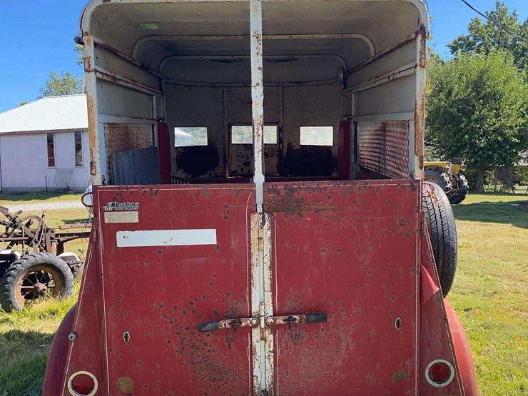 turnbow-horse-trailer-image-4