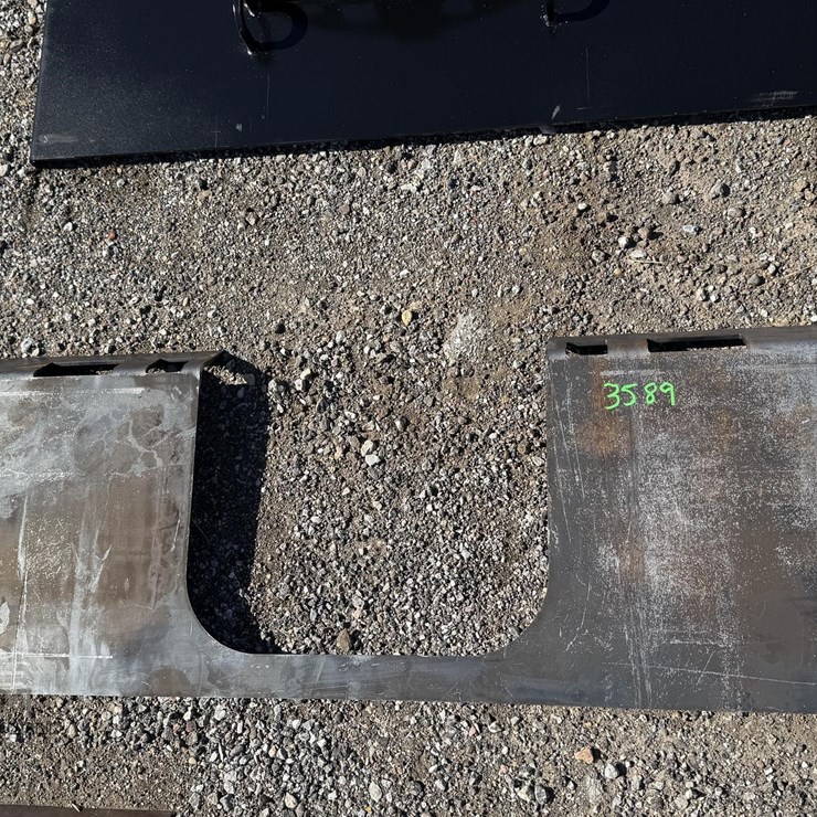 SKID STEER FRAME SKID STEER FRAME
