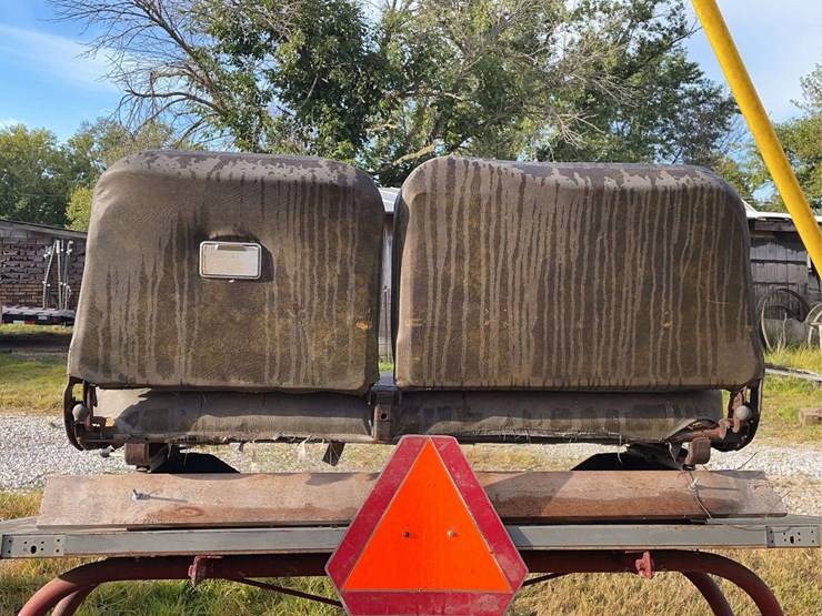 bench-wagon-image-23