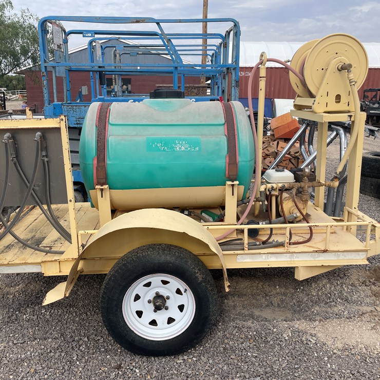 #1142 • Spray Rig (Offsite in La Union, NM)