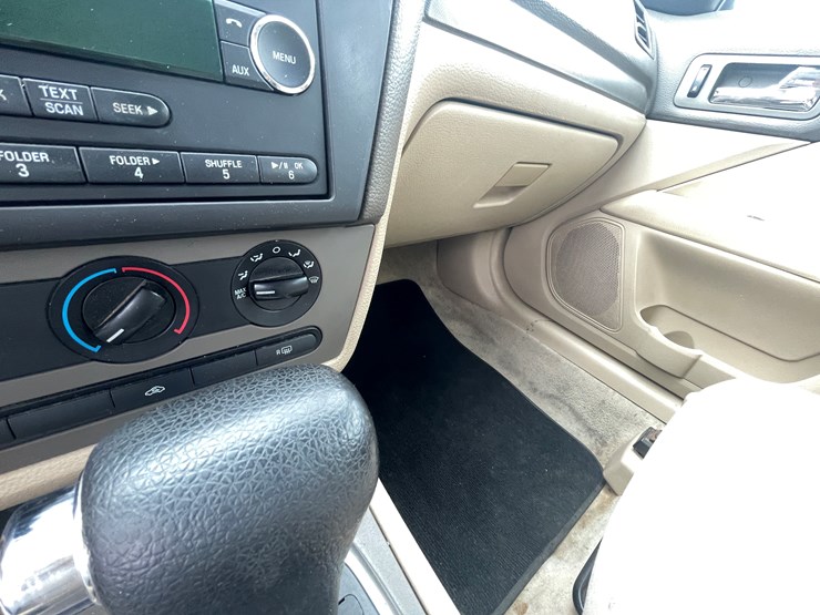 #505-•-2008-ford-fusion-(has-nm-title)-image-27