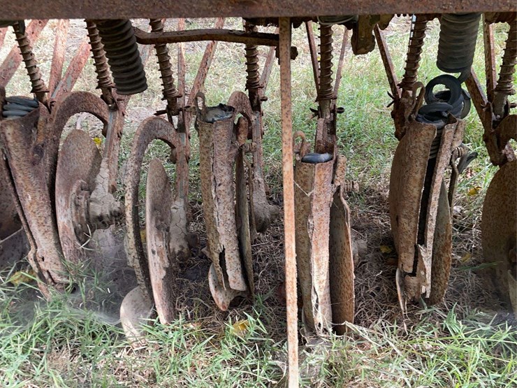 minneapolis-moline-8ft-drill-image-24