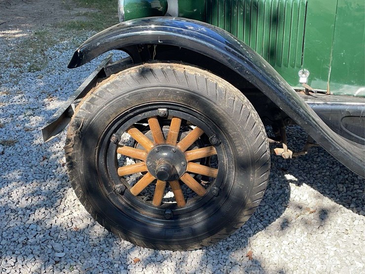 chevrolet-stake-bed-truck-image-16