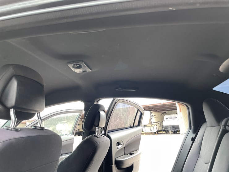 #511-•-2014-chrysler-200-(has-az-title)-image-93