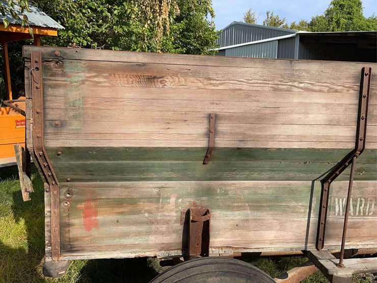 wards-best-flare-box-wagon-image-23