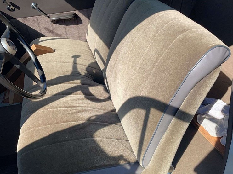 1952-chevrolet-deluxe-image-39