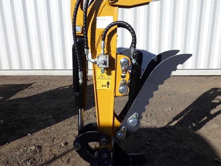 2025-cfg-qk18r-hydraulic-excavator-image-6