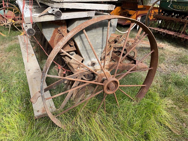 minneapolis-moline-8ft-drill-image-21