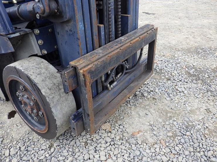 komatsu-fg25st-11-image-17