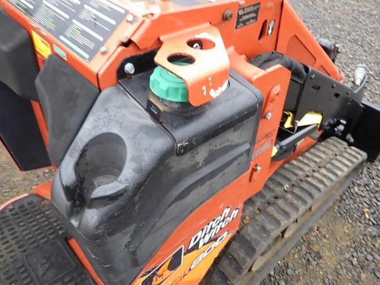ditch-witch-sk800-image-16
