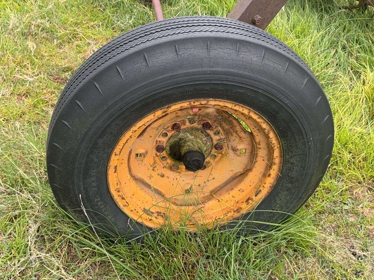 minneapolis-moline-side-delivery-hay-rake-image-22