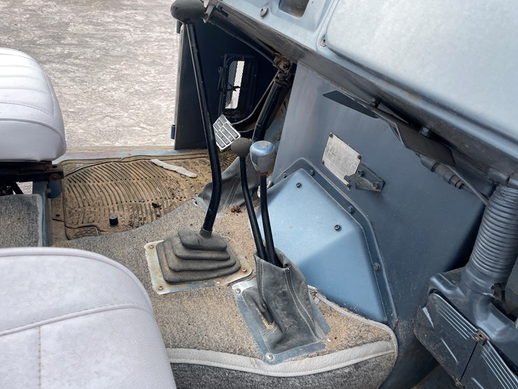 1965-nissan-patrol-image-74
