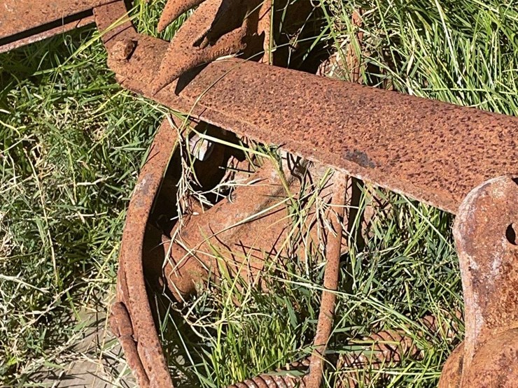 horse-drawn-sickle-mower-image-13