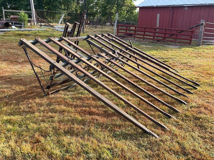 wooden-hay-loader-image-7