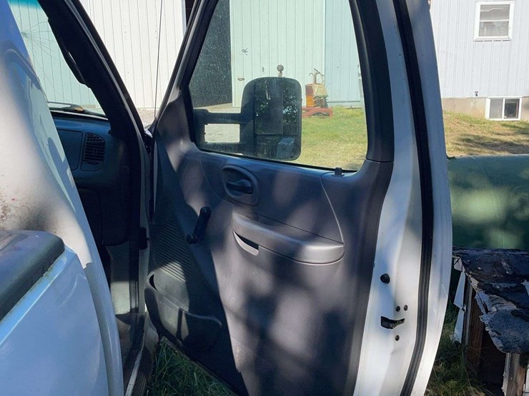 2002-ford-f150-image-54