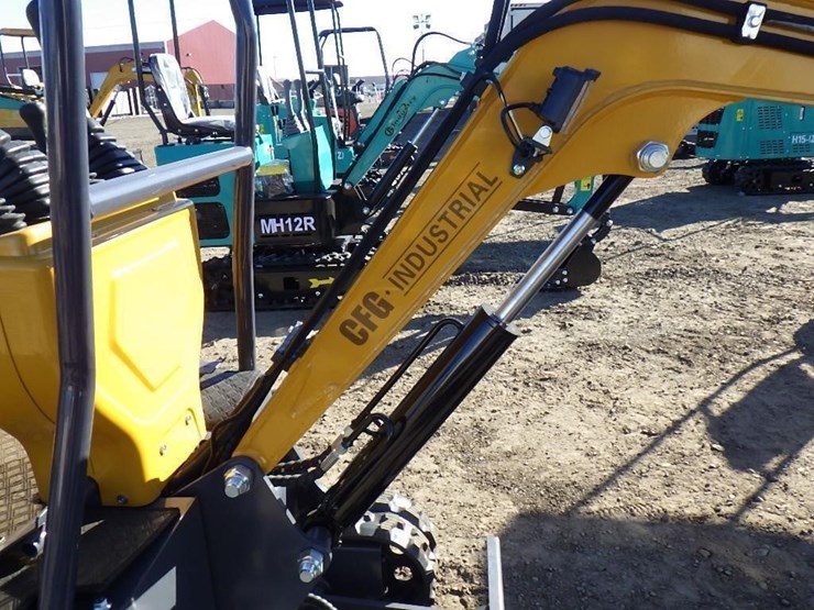 2025-cfg-mx12r-hydraulic-excavator-image-11