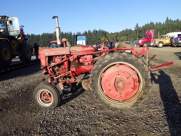 mccormick-farm-all-100-row-crop-tractor-image-8