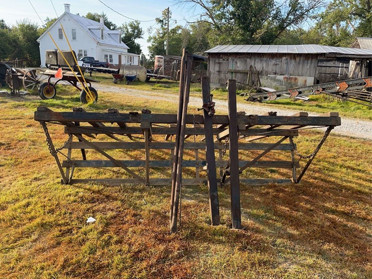 wooden-hay-loader-image-4