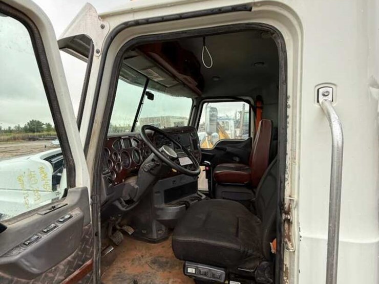 2018-mack-chu613-daycab-(inoperable)-image-20