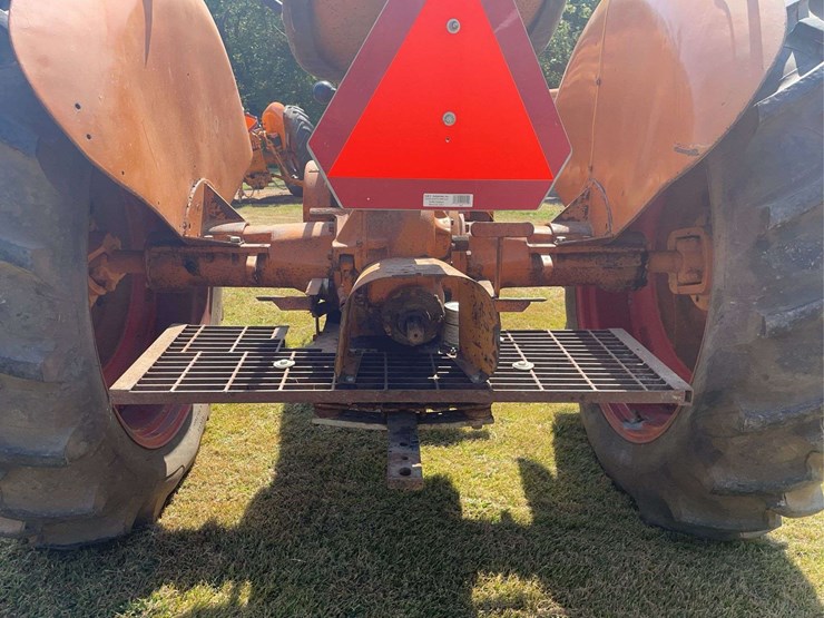 minneapolis-moline-ztu-image-45