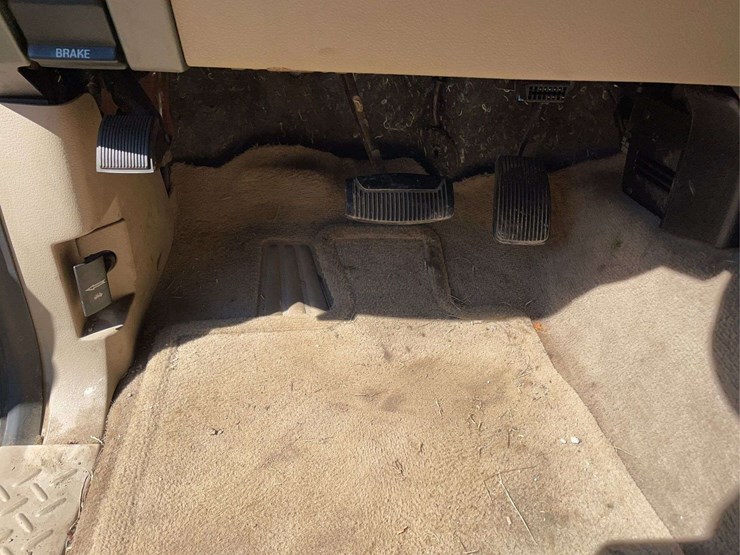 2005-ford-f150-image-44