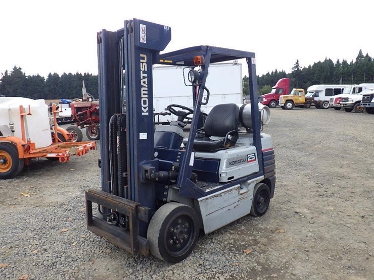komatsu-fg25st-11-image-1