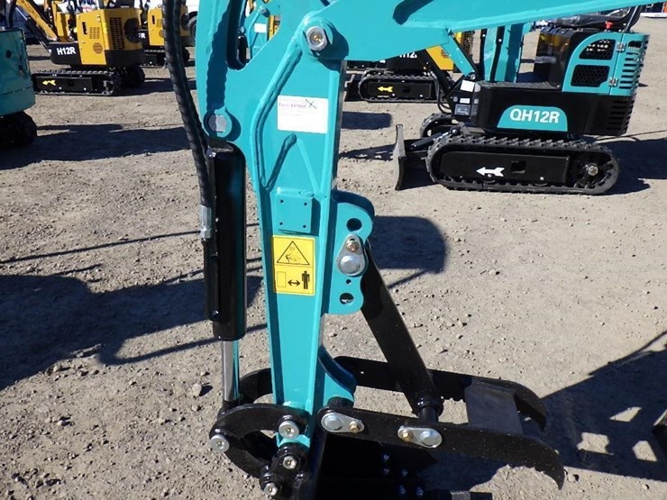 2025-cfg-qh12r-hydraulic-excavator-image-6