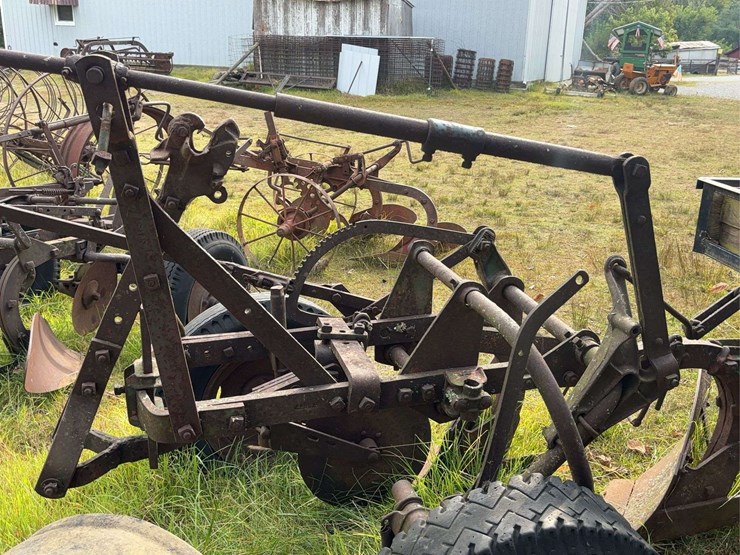 2-bottom-plow-image-20