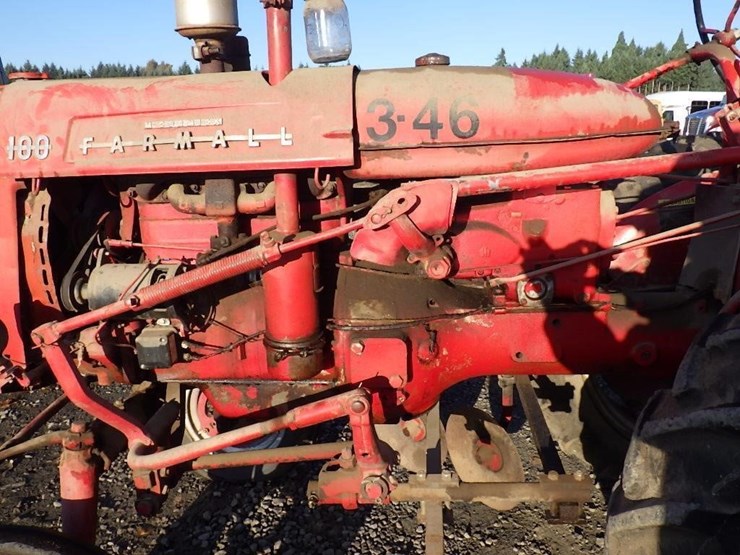 mccormick-farm-all-100-row-crop-tractor-image-18