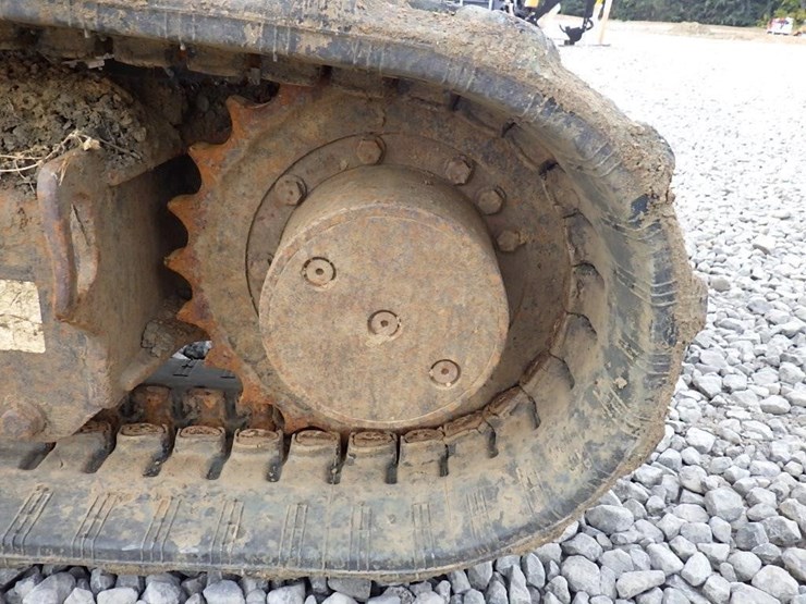 2010-caterpillar-303c-cr-image-25