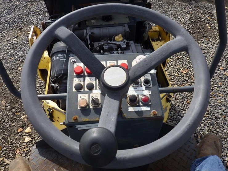bomag-bw120-image-18
