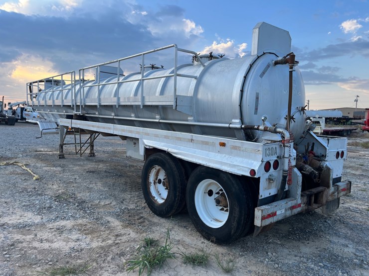 2017-dragon-150-bbl-aluminum-trailer-image-7
