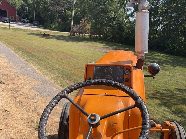 minneapolis-moline-445-image-49