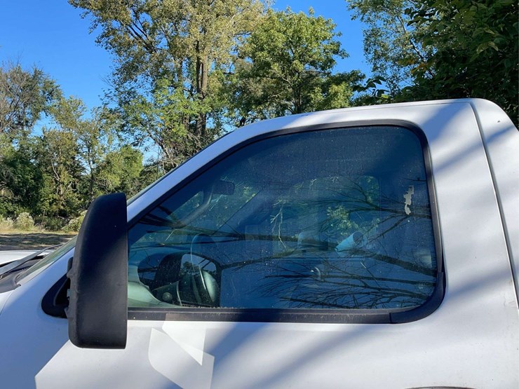 2002-ford-f150-image-12