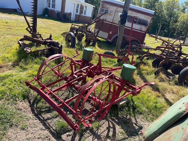 oliver-44-planter-image-5