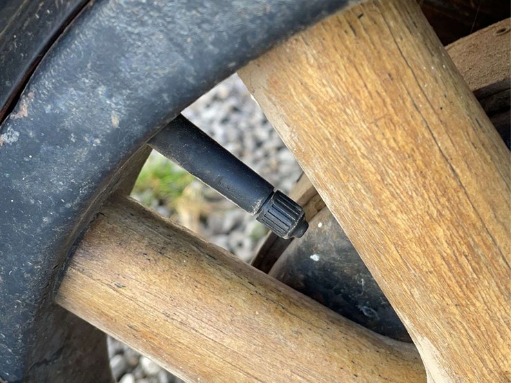 chevrolet-stake-bed-truck-image-32