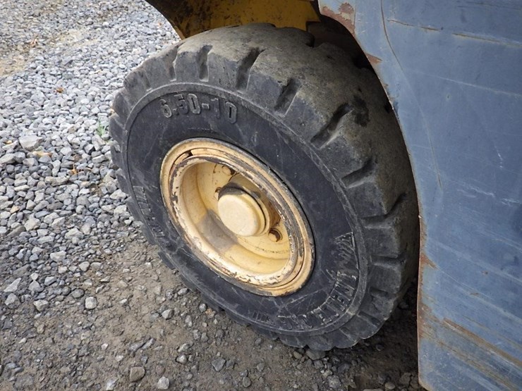 doosan-g25e-forklift-image-16