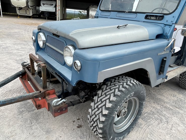 1965-nissan-patrol-image-13
