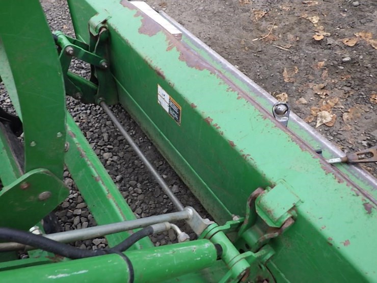 john-deere-3720-image-12
