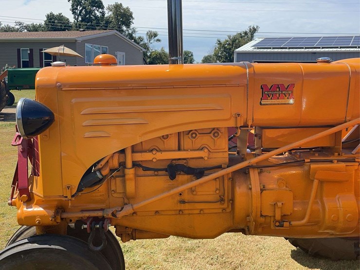 minneapolis-moline-ztu-image-18