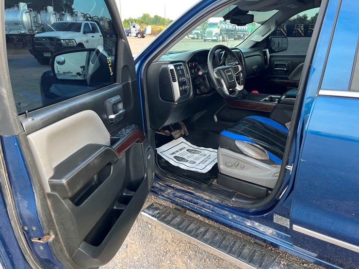 2017-gmc-sierra-1500-image-8