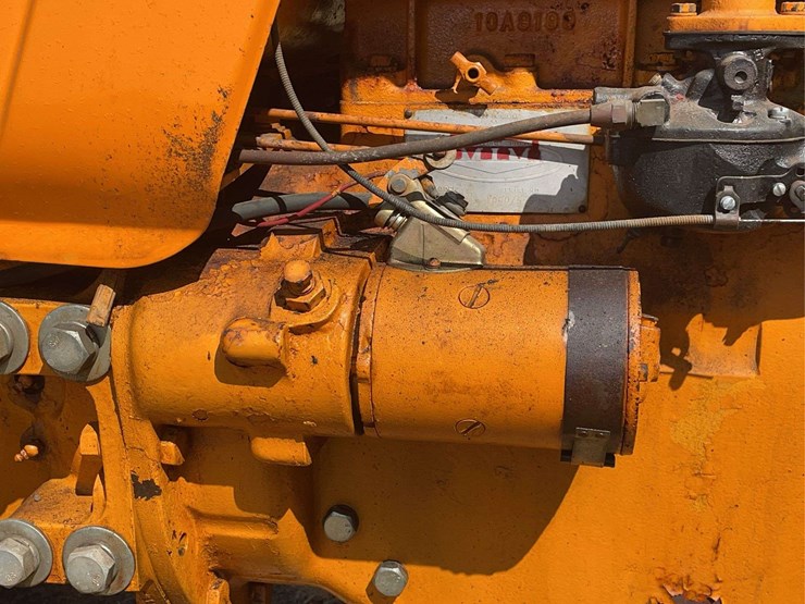 minneapolis-moline-445-image-32