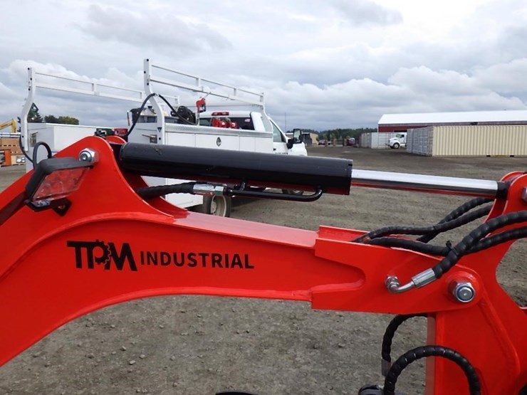 2025-tpm-tpm-16-hydraulic-excavator-image-12