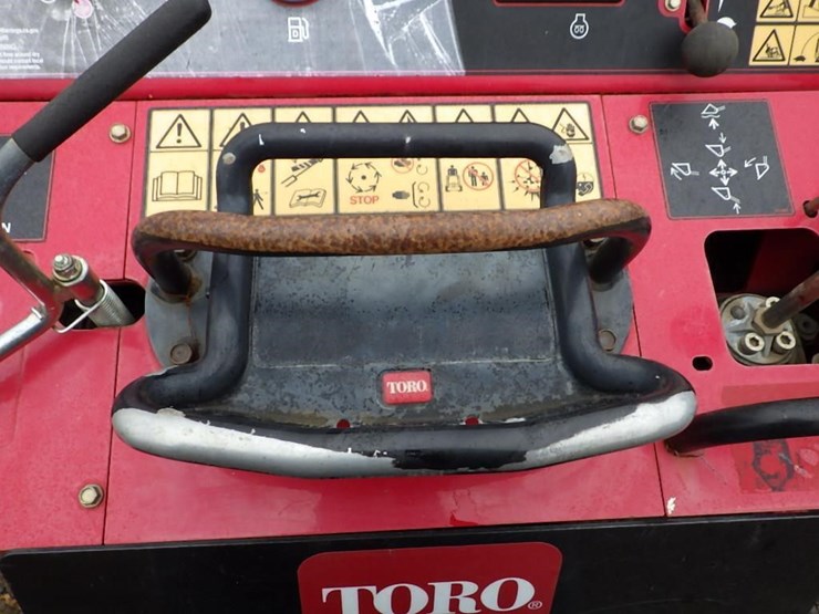 toro-skid-steer-tracked-loader-image-19