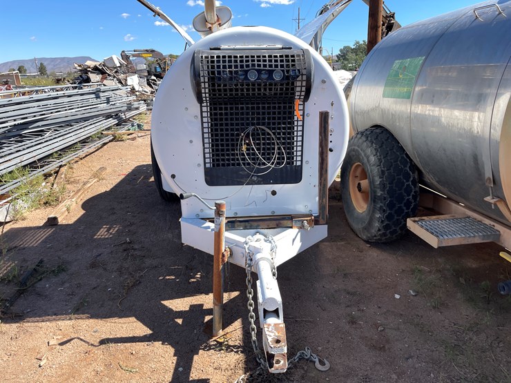 #1008-•-orchard-sprayer-(offsite-in-las-cruces)-image-2