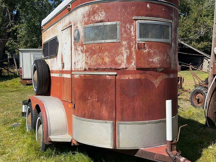 turnbow-horse-trailer-image-7