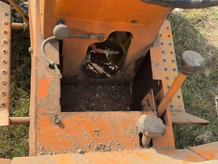 minneapolis-moline-110-hydro-image-38