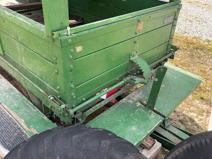 oliver-manure-spreader-image-34