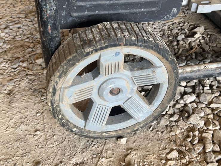 generac-rs5500-generator-image-11